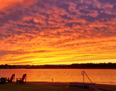 Waterfront Sunset Spa Retreat, Nat’l Park!